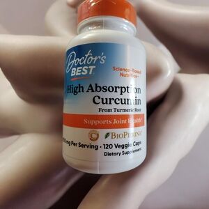 High Absorption Curcumin Supplement - Orange and White